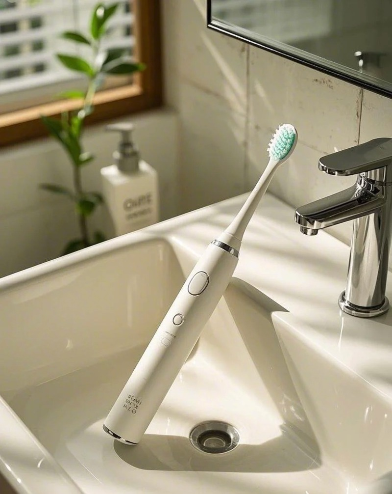 AI-Powered Biomimetic Electric Toothbrush